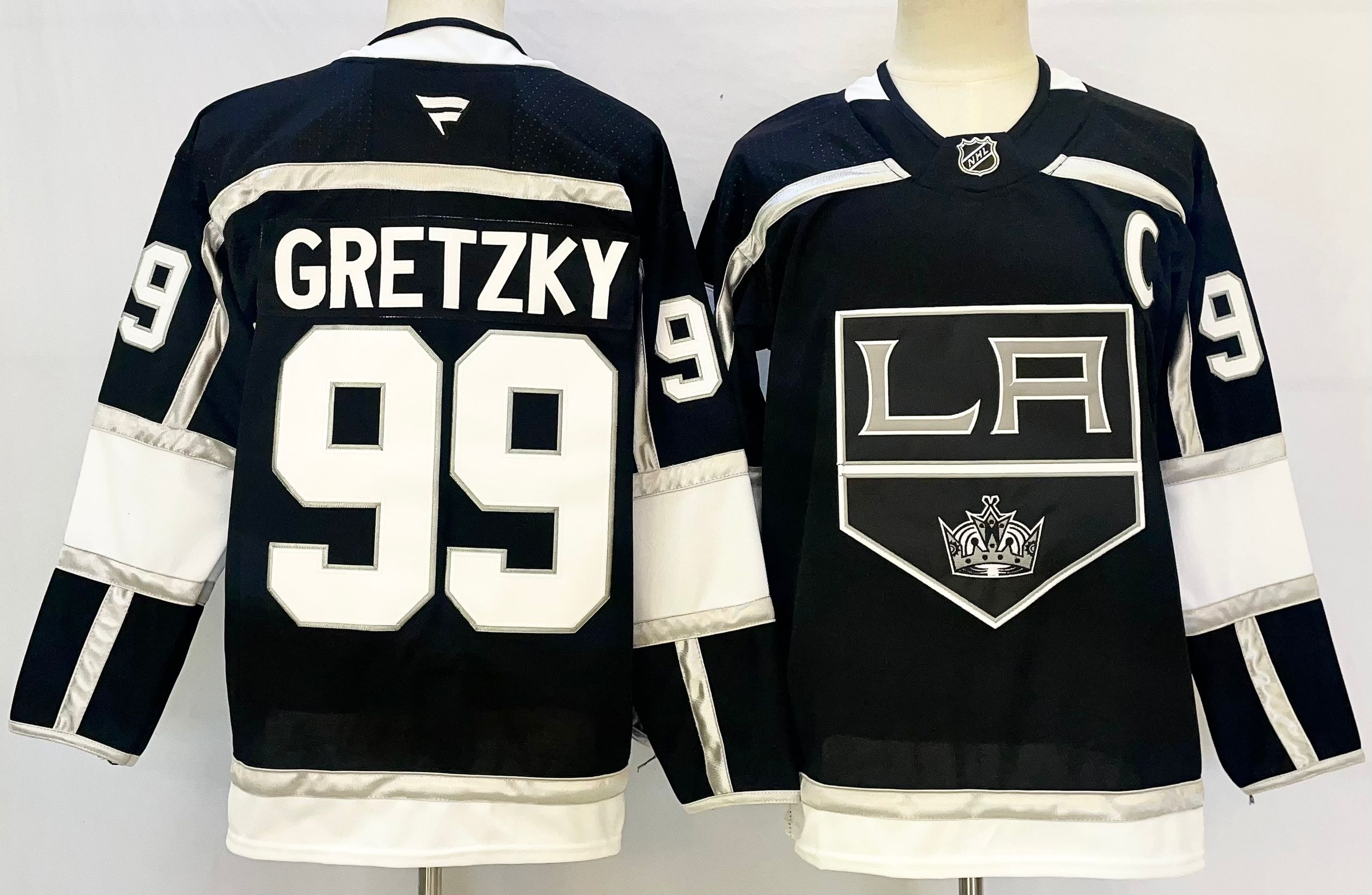 Men Los Angeles Kings #99 Gretzky Black 2025 Home Premier Player NHL Jersey style 1->los angeles kings->NHL Jersey